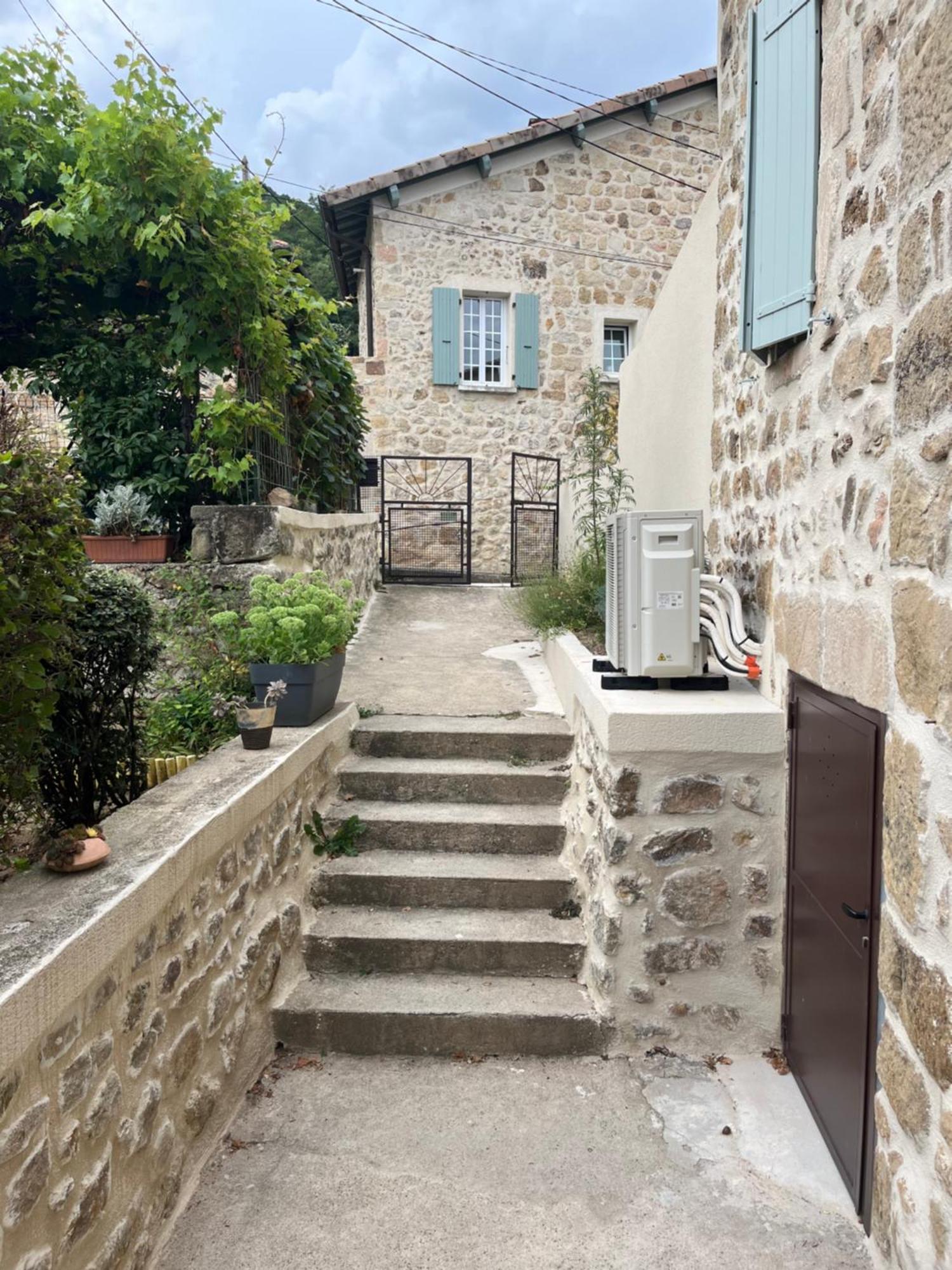 Villa Camilette à Labegude Extérieur photo